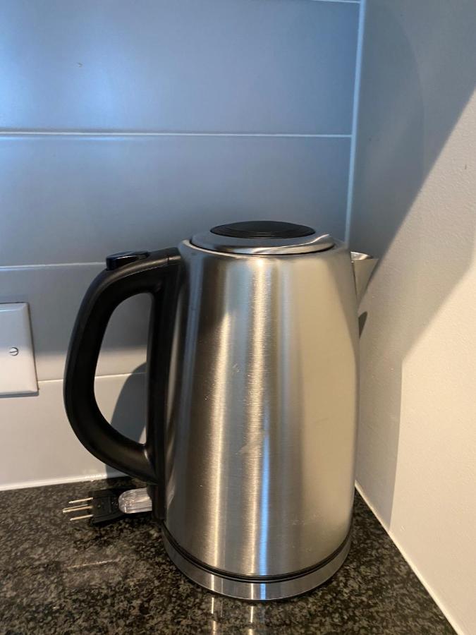 Cozy 2 Bedroom Free Parking Downtown Toronto 1Min Scotiabank Arena Tff Cn Tower Rogers Centre Union Station Eksteriør billede
